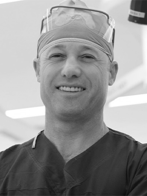 Dr Simon Adamo